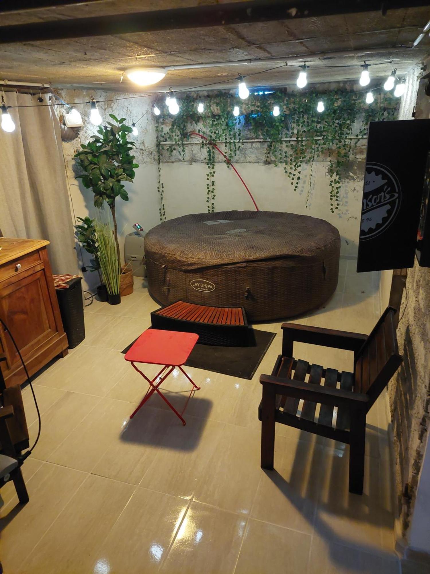 Gite D'Exception 13 Couchages Avec Jacuzzi Et Sauna Châlons-en-Champagne Buitenkant foto
